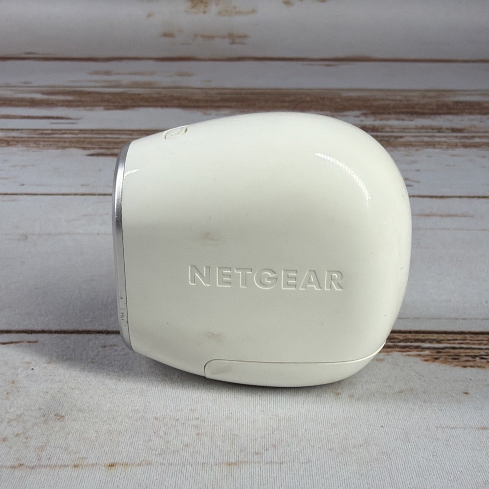 Netgear Arlo VMC3030 Wire-Free HD Security Camera Add-On Only Used